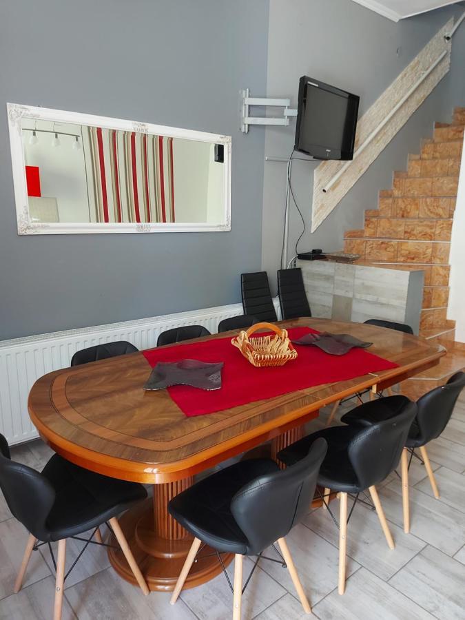 Corner Apartman 2 Apartment Siofok Exterior photo